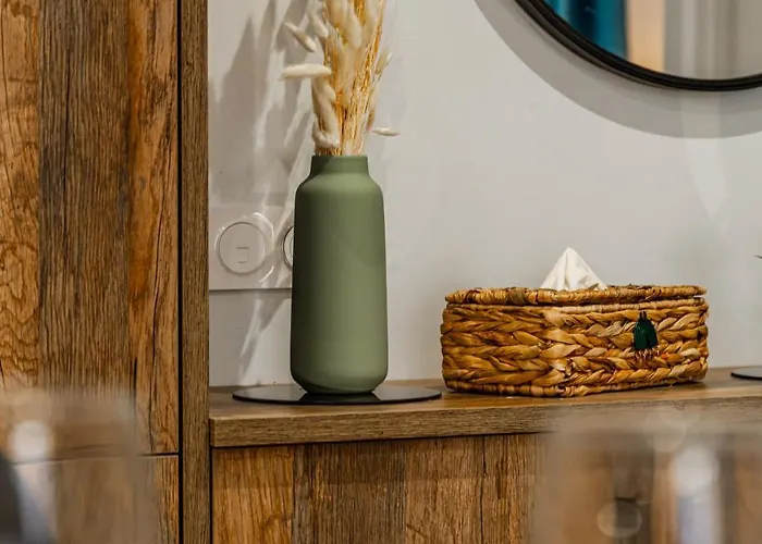 Aux Fleurs De Darcy Confort Centre